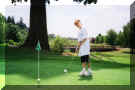 codi-golf03.jpg (30052 bytes)