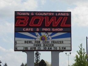 Codi's Life: Bowling for Codi day at Town & Country Bowling Lanes in Keizer, Oregon